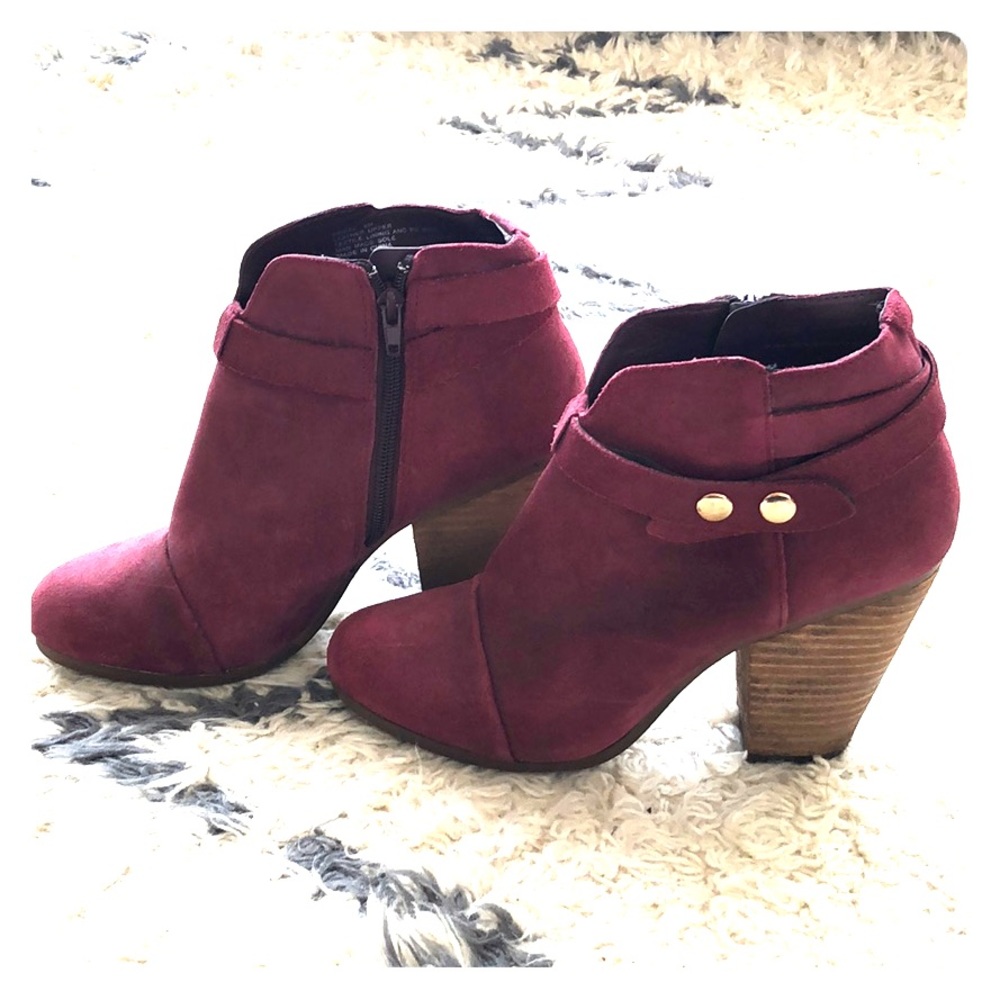 Steve Madden Burgundy Leather Booties